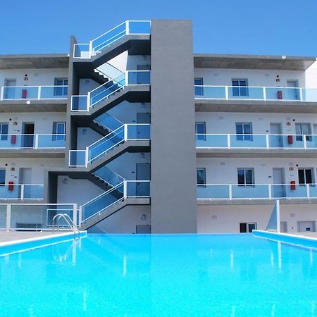 Whalesbay Hotel Apartamentos Capelas Bagian luar foto